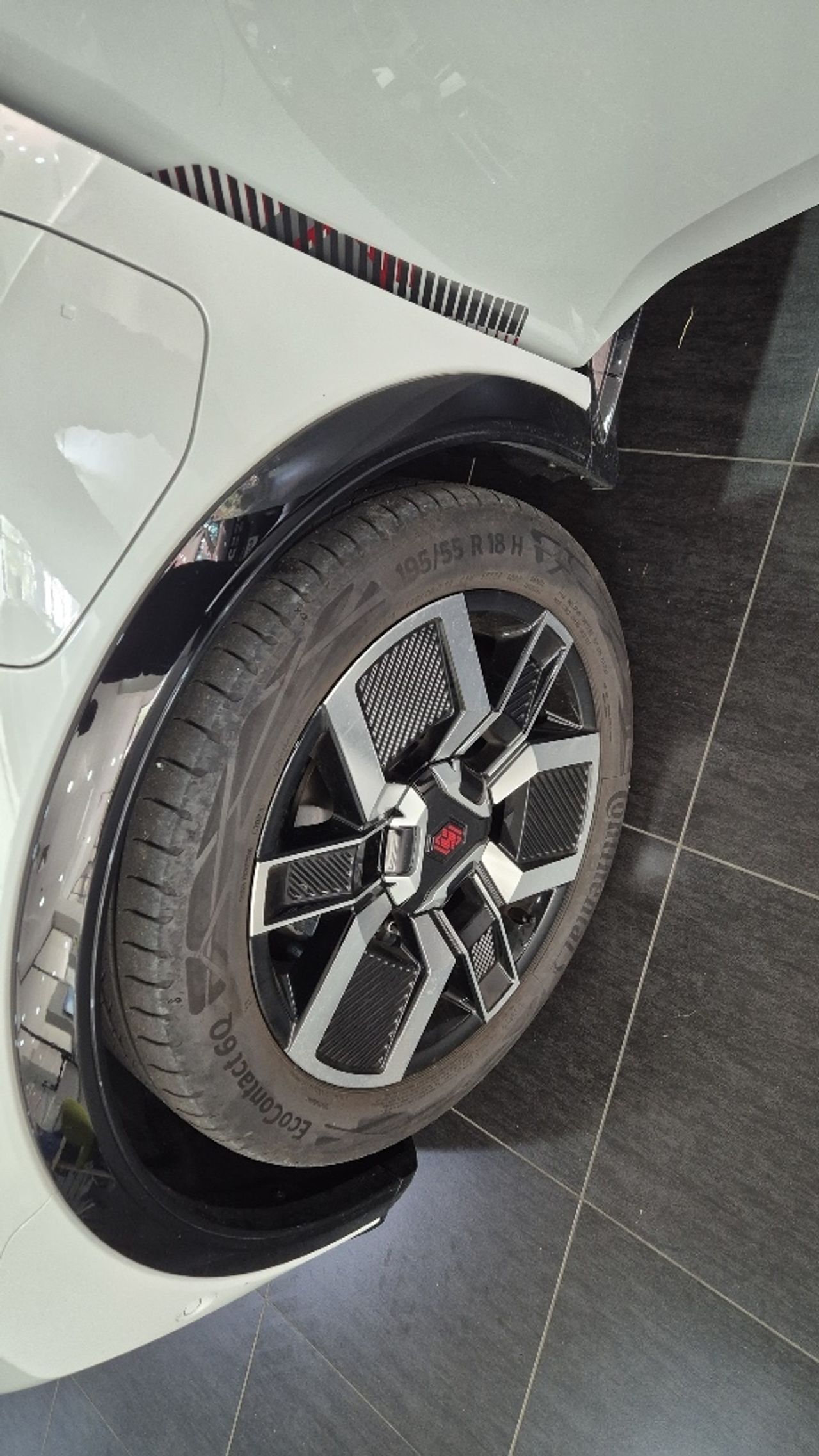 Renault 5 E-Tech 150 Comfort Range Iconic Five foto 13